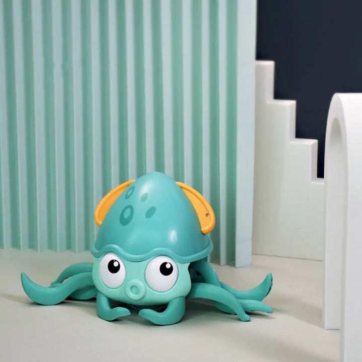 OctoSplash - Wind-Up Bath and Land Toy